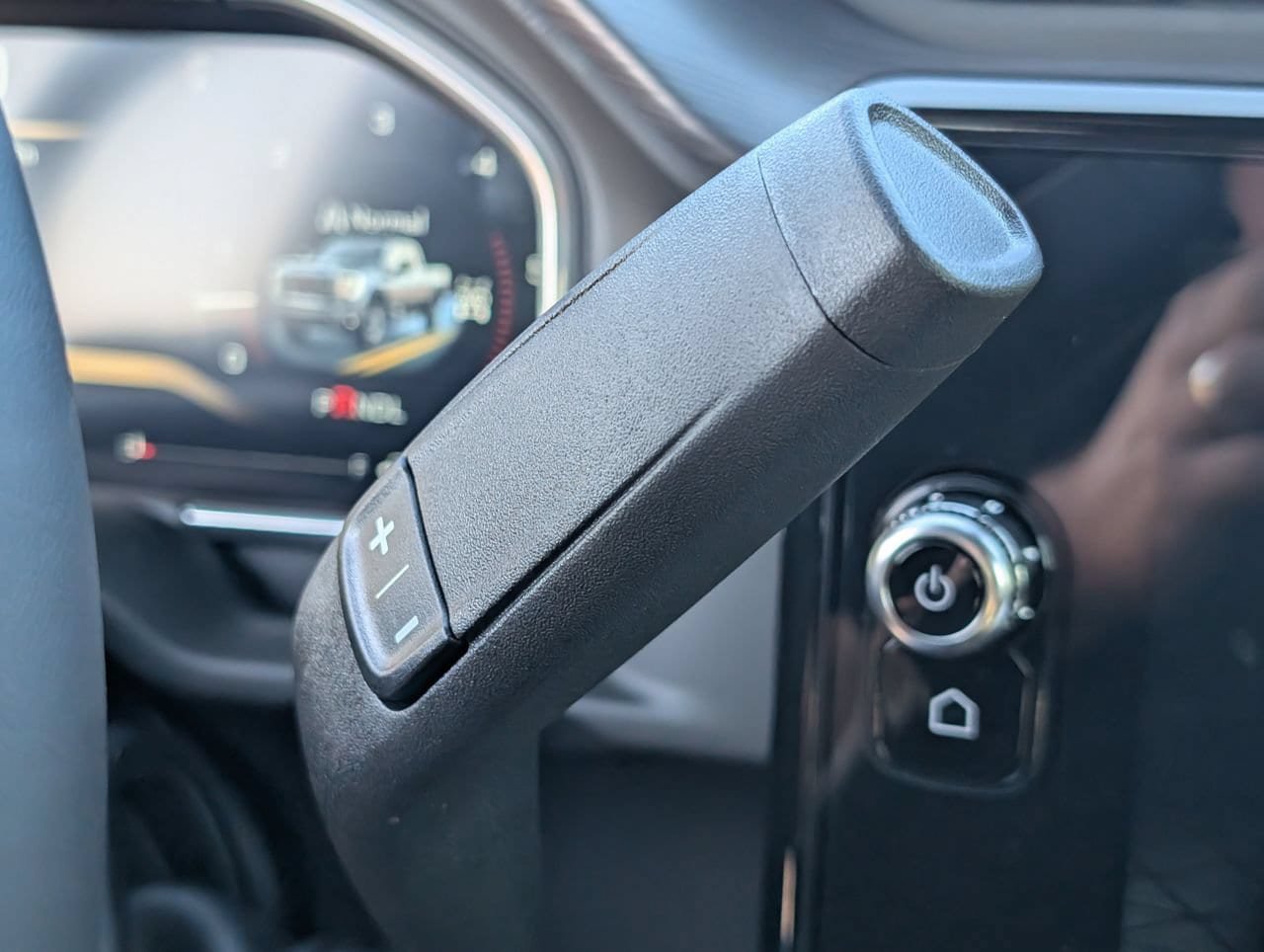 New 2026 GMC Sierra 2500 Denali Ultimate AWD/4WD image 17