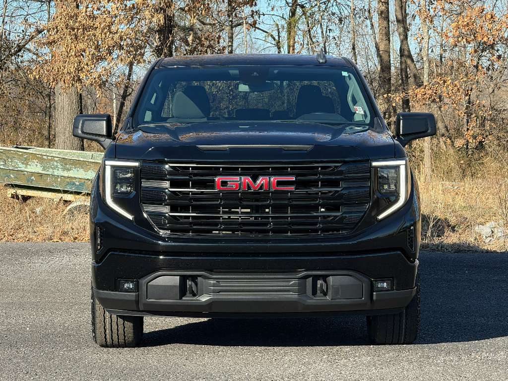 Used 2024 GMC Sierra 1500 Elevation image 13