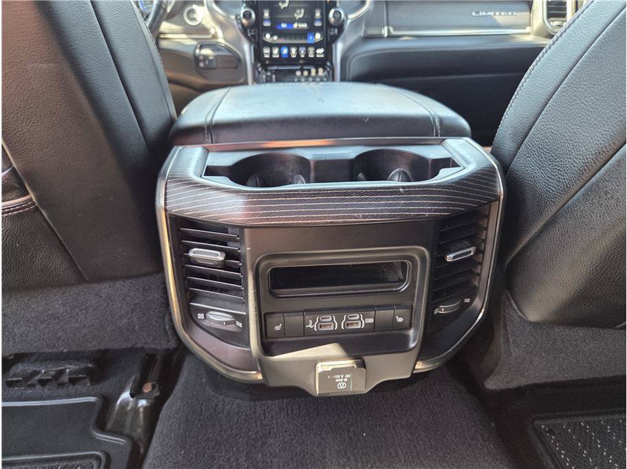 Used 2019 RAM 2500 Limited AWD/4WD image 11