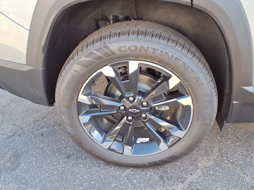 New 2026 Chevrolet Equinox RS image 4