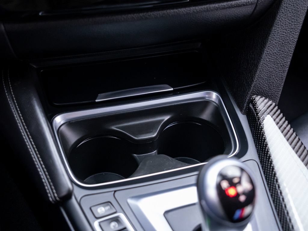 Used 2018 BMW M4 Convertible RWD image 31