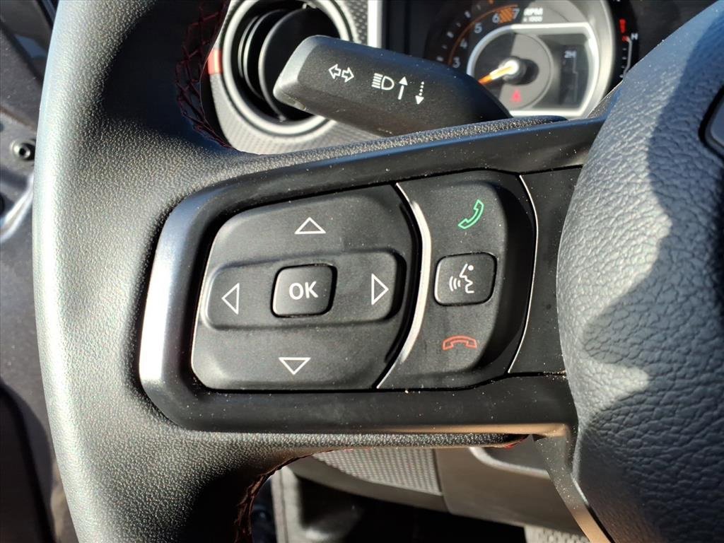 Used 2024 Jeep Wrangler Rubicon image 19