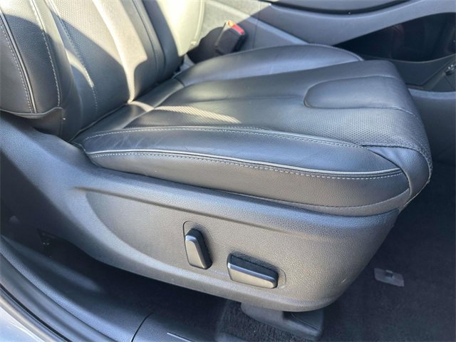 Used 2023 Hyundai Santa Fe Limited image 9