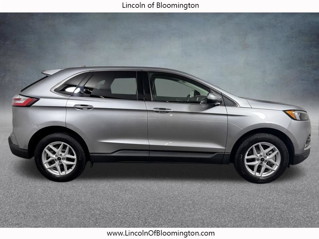 Used 2023 Ford Edge SEL w/ Convenience Package AWD/4WD image 8