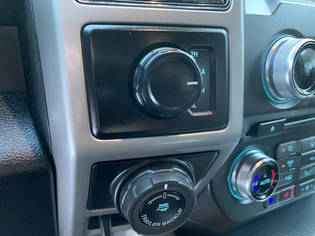 Used 2018 Ford F150 Lariat w/ Equipment Group 502A Luxury image 28