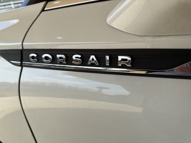 Used 2025 Lincoln Corsair Reserve w/ Equipment Group 202A image 39