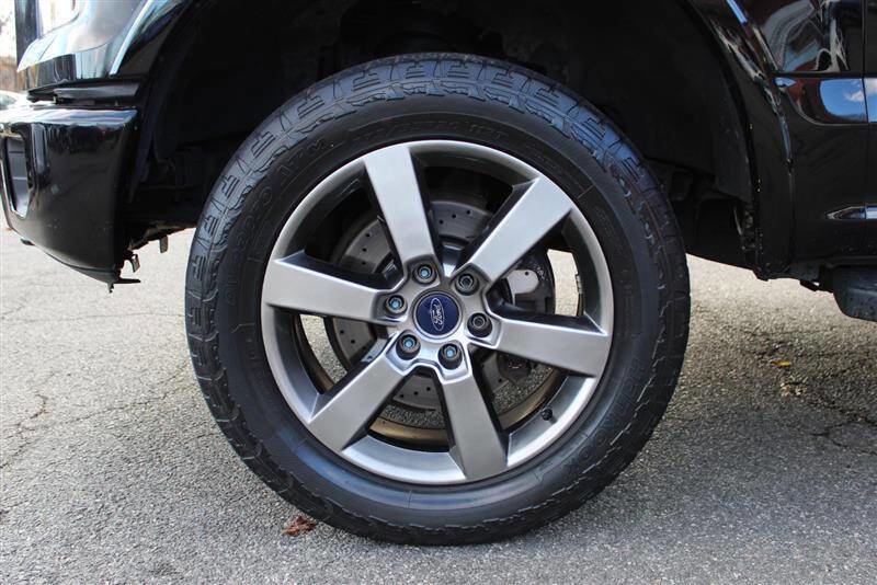 Used 2017 Ford F150 Lariat w/ Equipment Group 502A Luxury image 9