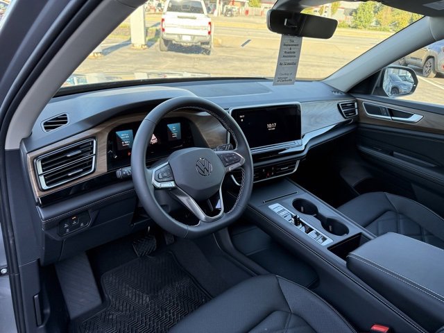 New 2026 Volkswagen Atlas SE image 9