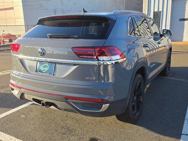 Used 2021 Volkswagen Atlas Cross Sport SEL image 3