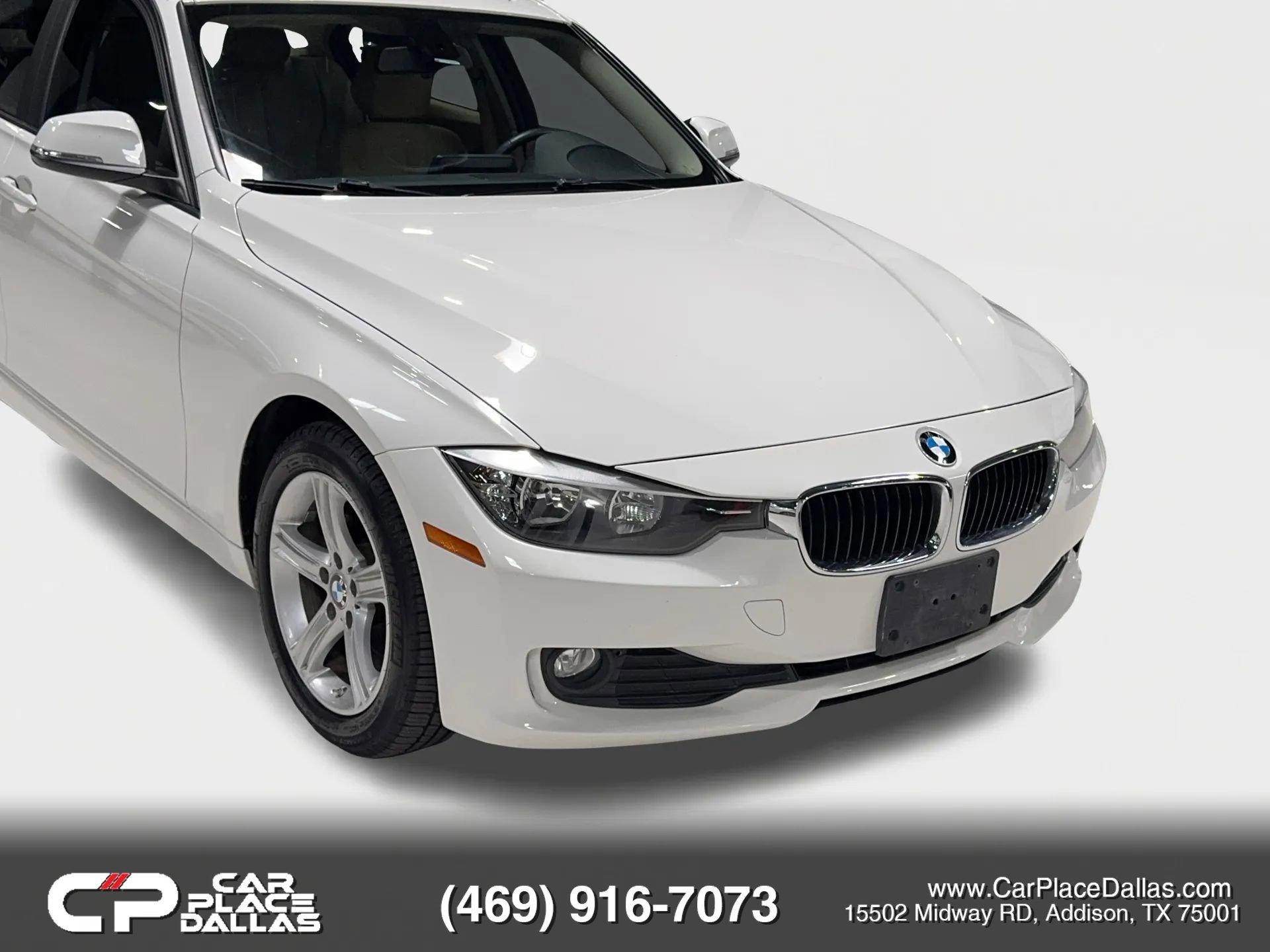 Used 2014 BMW 320i xDrive Sedan image 3