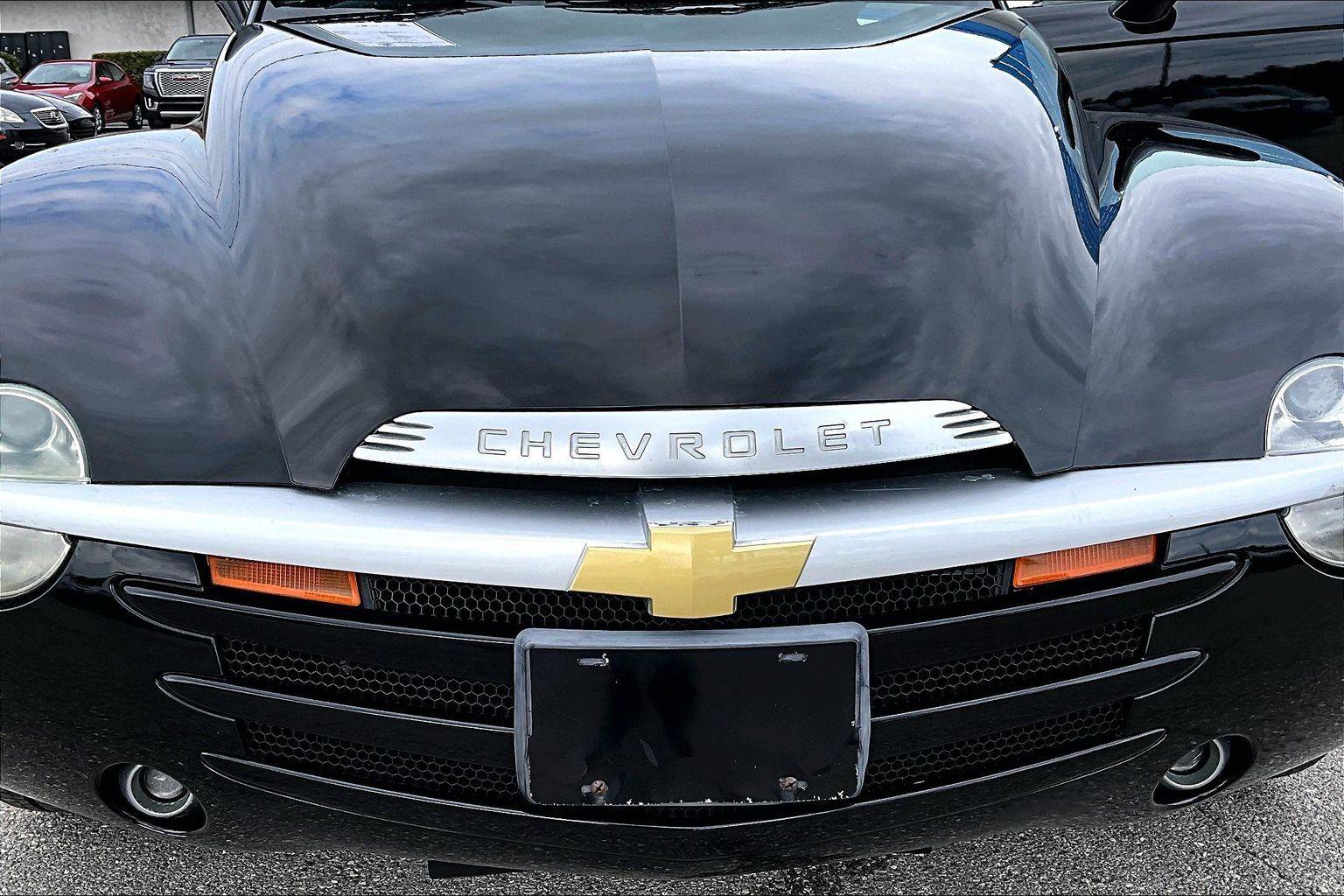 Used 2006 Chevrolet SSR w/ Preferred Equipment Group image 30