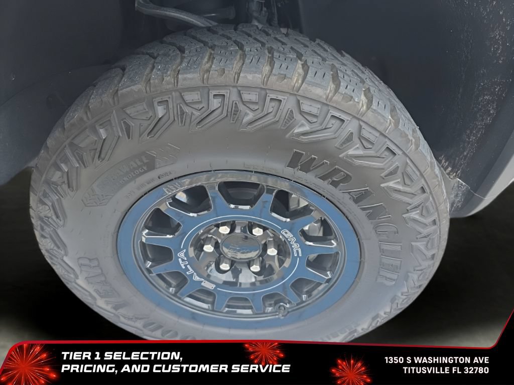 Certified 2024 GMC Sierra 1500 AT4X w/ AT4X AEV Edition AWD/4WD image 8
