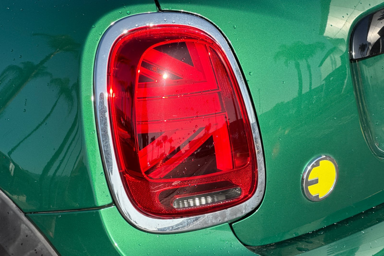 Used 2024 MINI Cooper SE FWD image 27