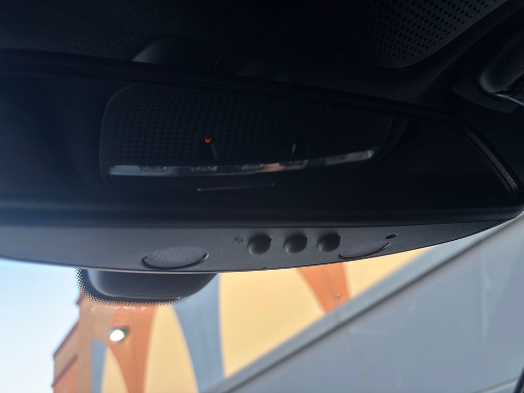 Used 2019 Mercedes-Benz GLC 350e 4MATIC image 37