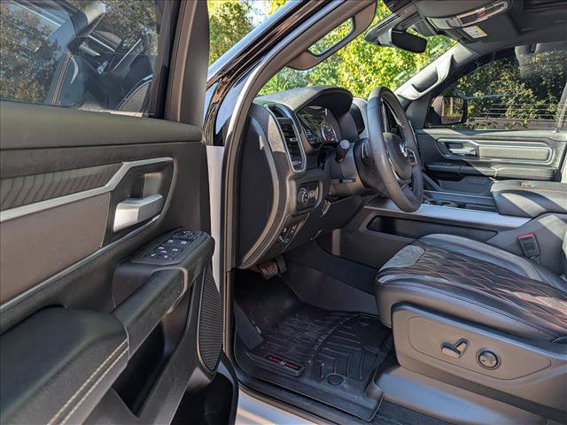 Used 2025 RAM 1500 Big Horn AWD/4WD image 29