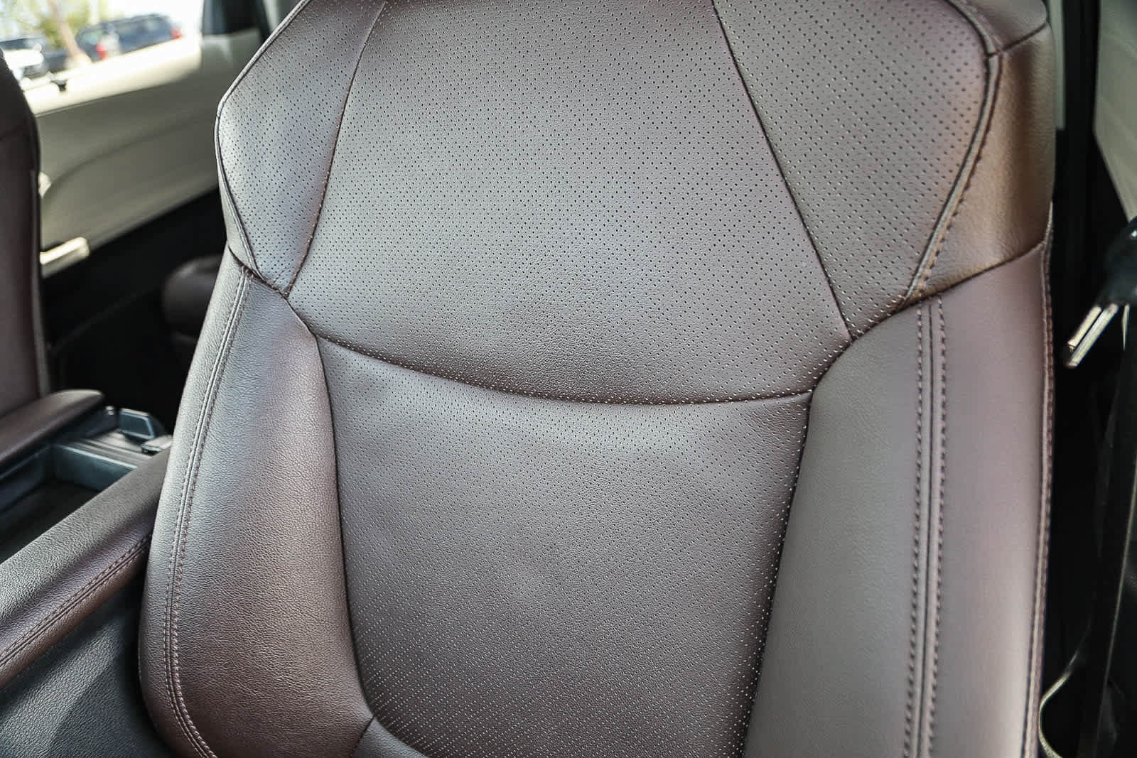 Used 2024 Toyota Sienna Platinum AWD/4WD image 25