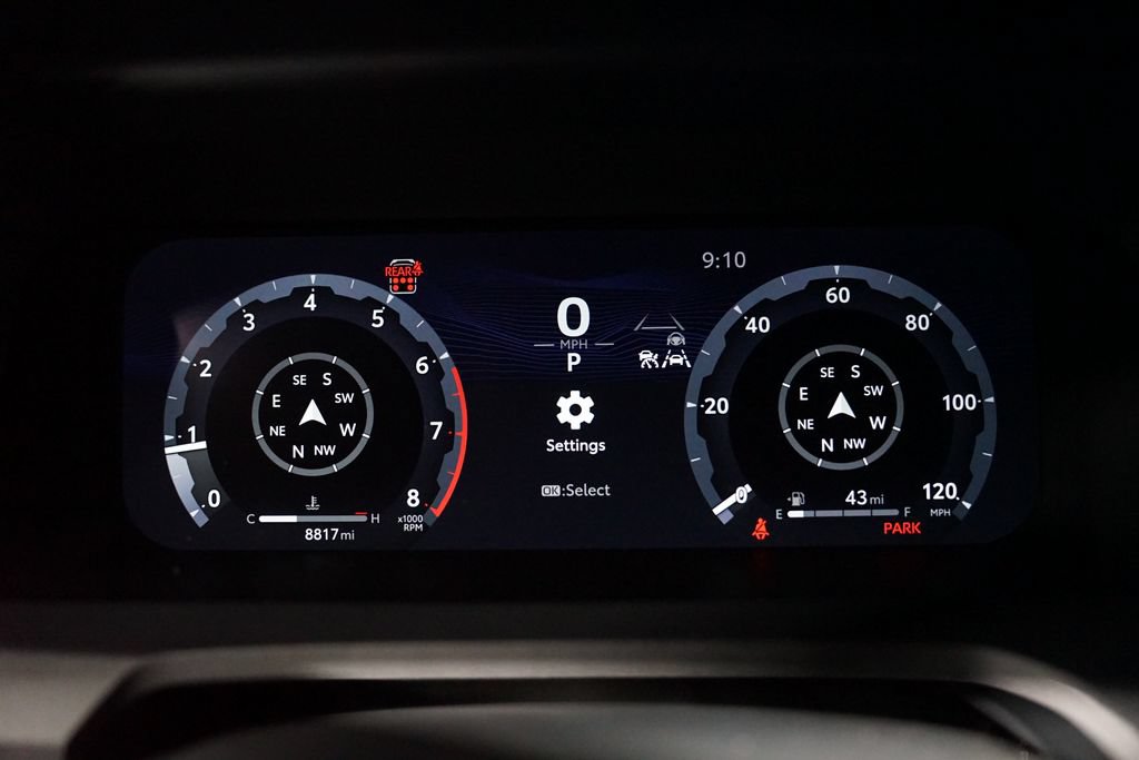 Used 2025 Toyota 4Runner Limited AWD/4WD image 16