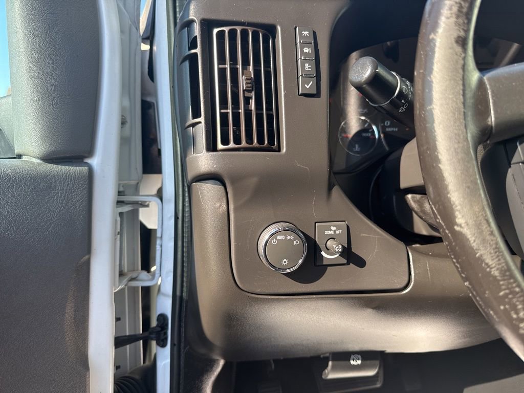 Used 2022 Chevrolet Express 3500 w/ Power Convenience Package image 12