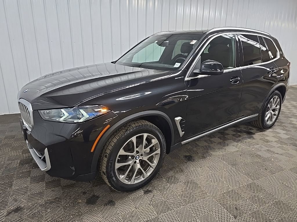 Used 2025 BMW X5 xDrive40i w/ Premium Package image 8