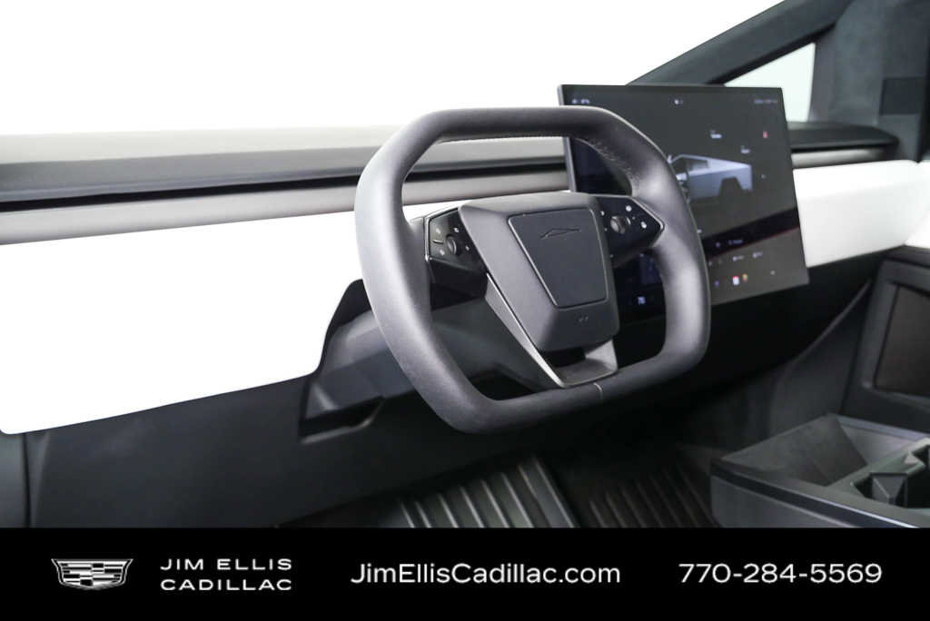 Used 2024 Tesla Cybertruck AWD Crew Cab image 4