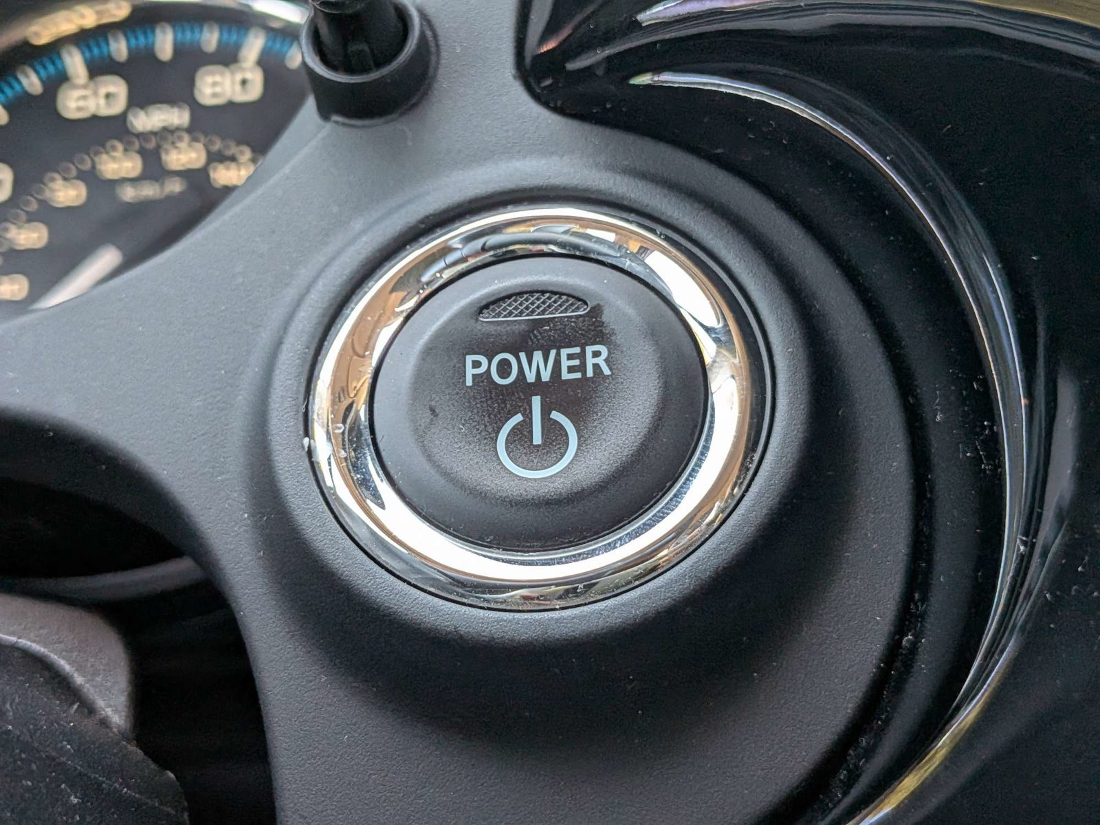 Used 2018 Mitsubishi Outlander GT AWD/4WD image 28