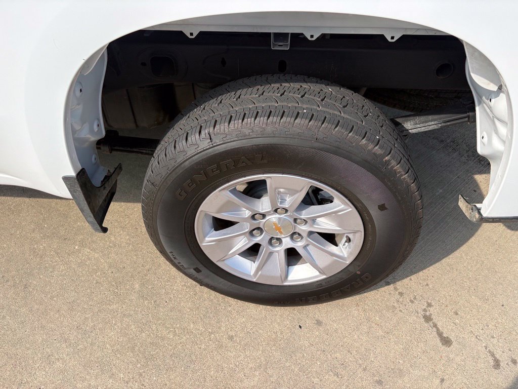 Used 2026 Chevrolet Silverado 1500 LT AWD/4WD image 50
