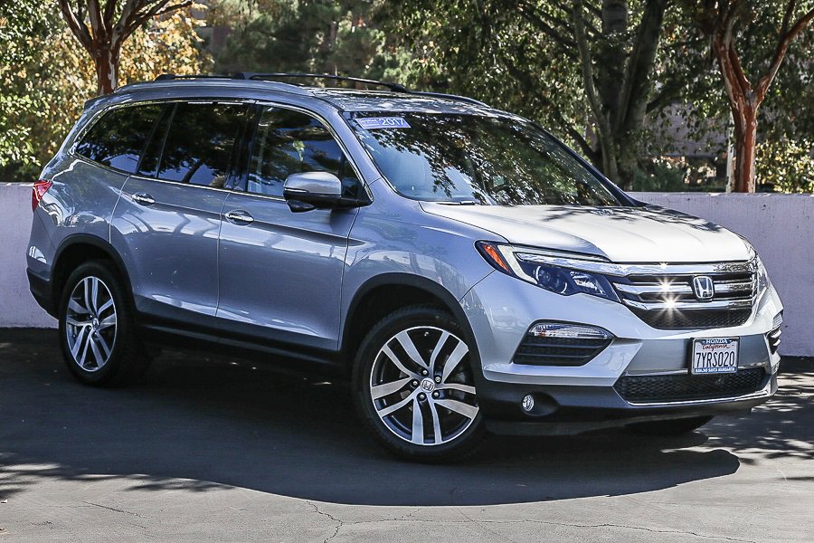 Certified 2017 Honda Pilot Touring