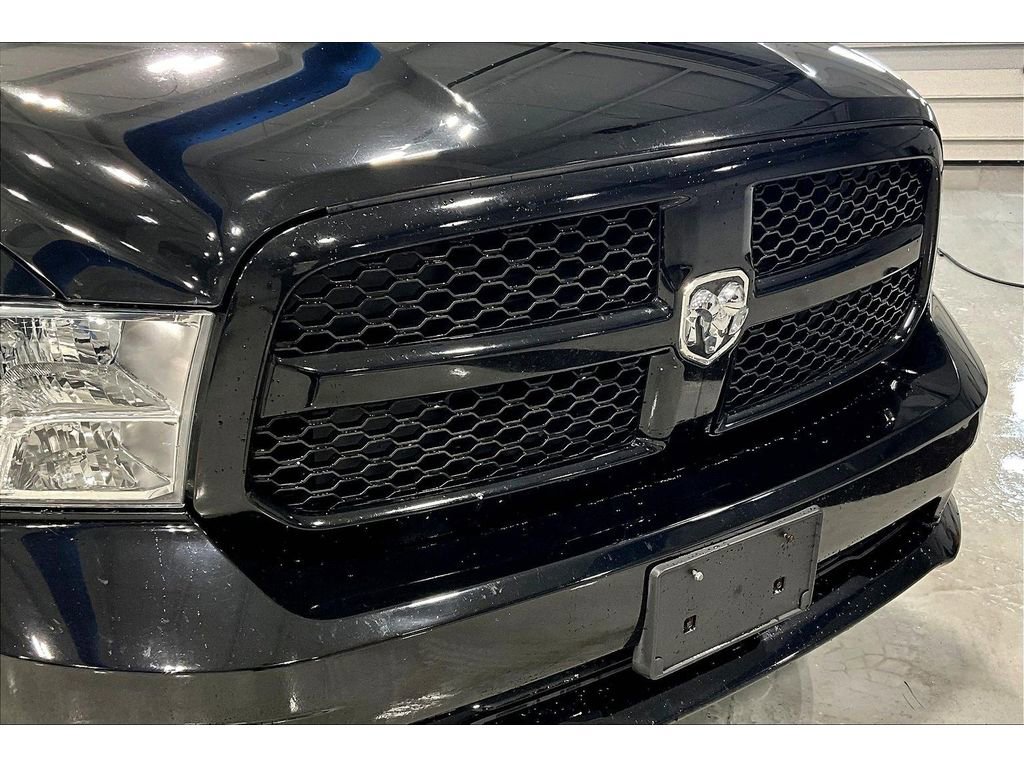 Used 2014 RAM 1500 Express image 30