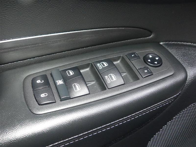 Used 2021 Dodge Durango SXT image 19