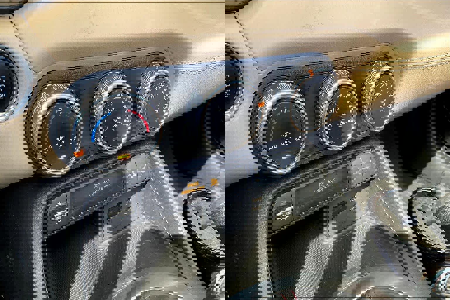 Used 2019 MAZDA MX-5 Miata RF Grand Touring image 30