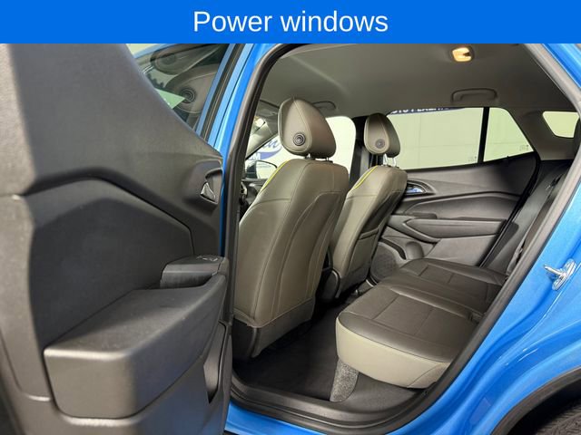 Used 2025 Chevrolet Trax ACTIV FWD image 13