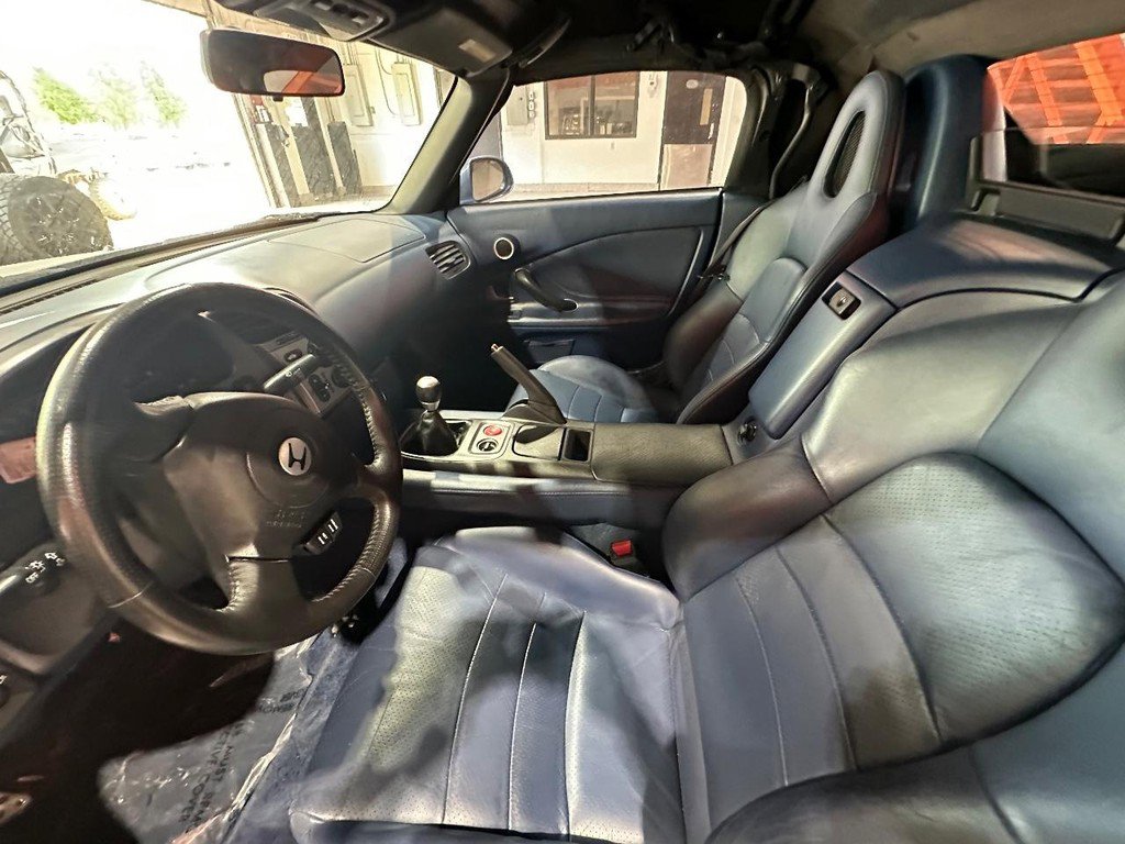 Used 2002 Honda S2000 image 12