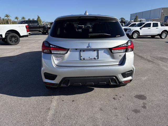 Used 2024 Mitsubishi Outlander Sport SE AWD/4WD image 4