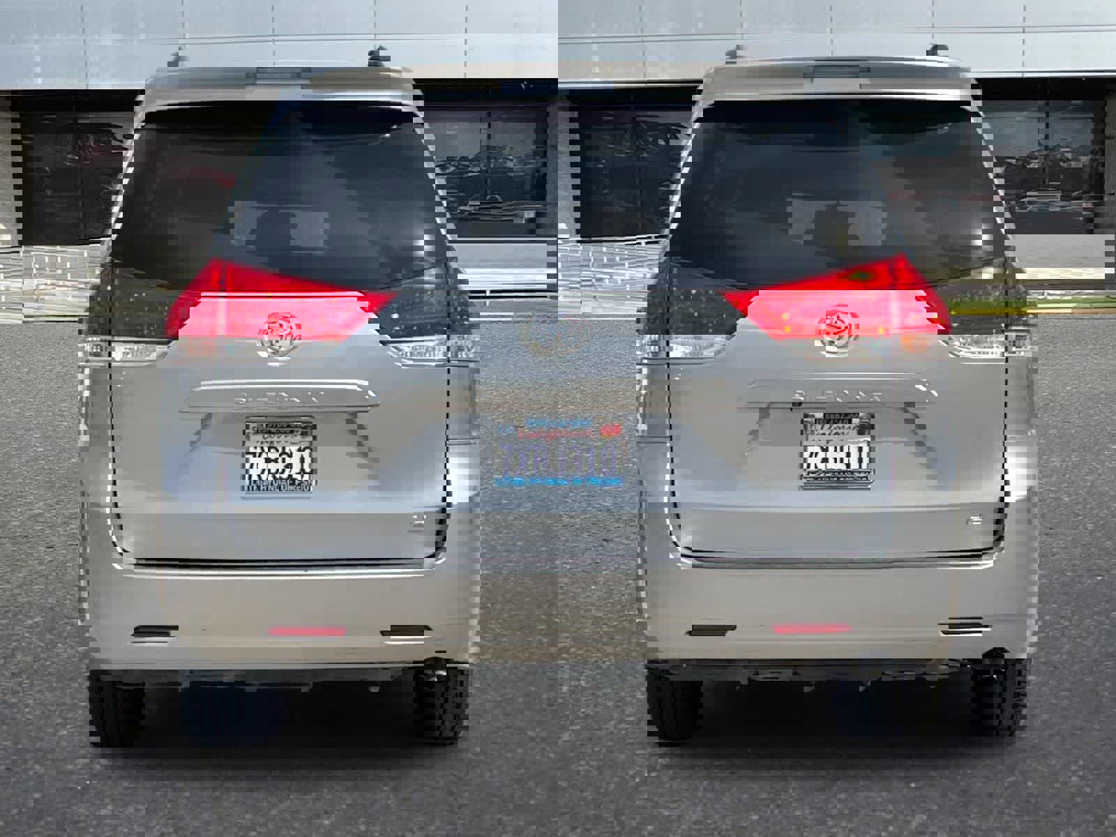 Used 2012 Toyota Sienna LE image 8