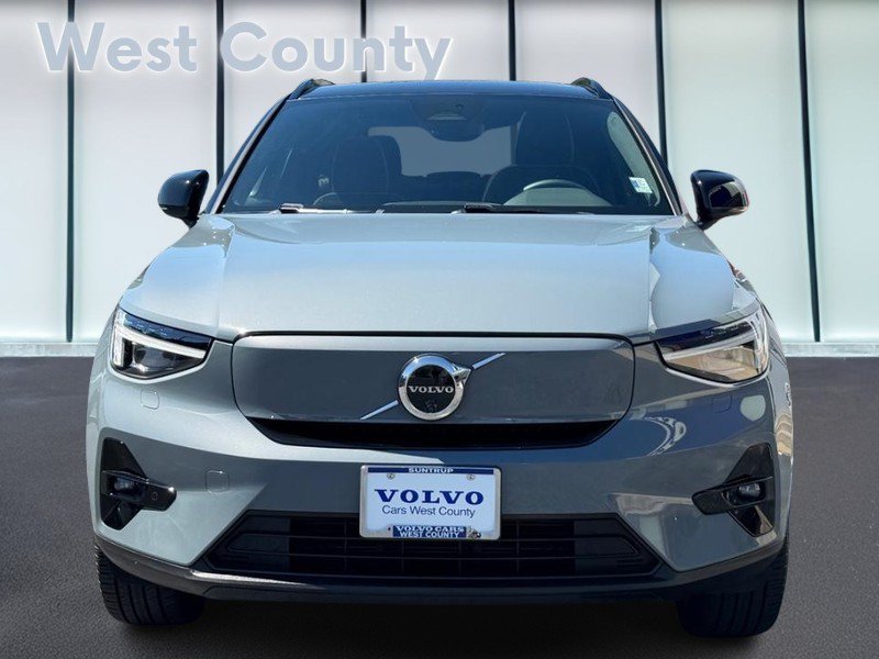 Certified 2023 Volvo XC40 Recharge Ultimate w/ Protection Package Premier AWD/4WD image 10
