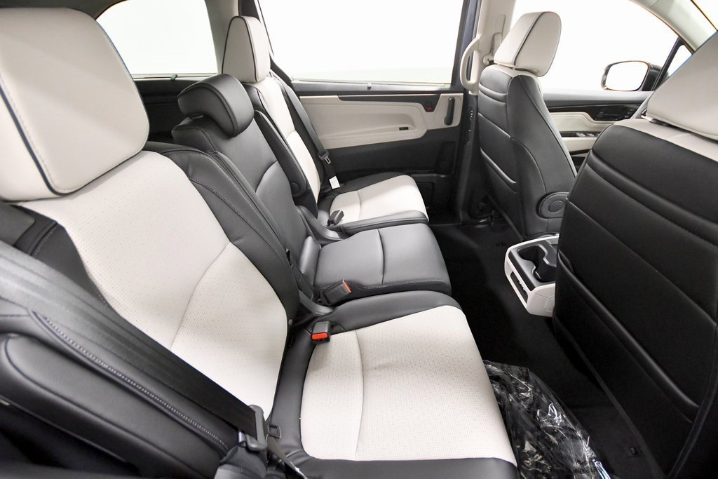 New 2026 Honda Odyssey Elite image 8