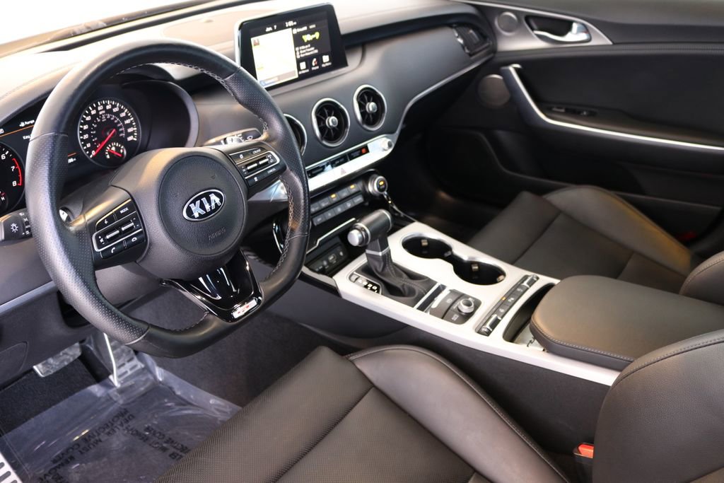 Used 2020 Kia Stinger GT1 image 20