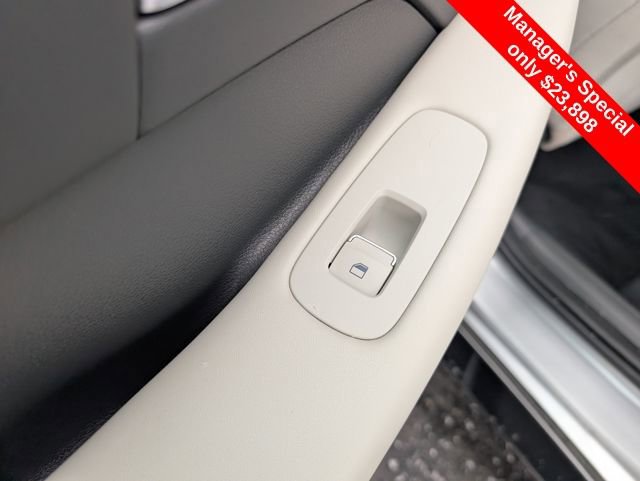 Certified 2024 Hyundai Sonata SEL w/ Convenience Package image 11