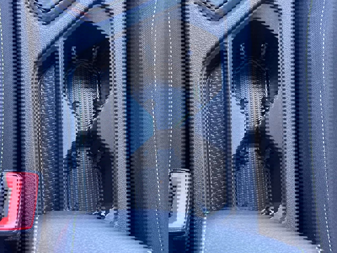 Used 2024 Volkswagen Tiguan S image 33