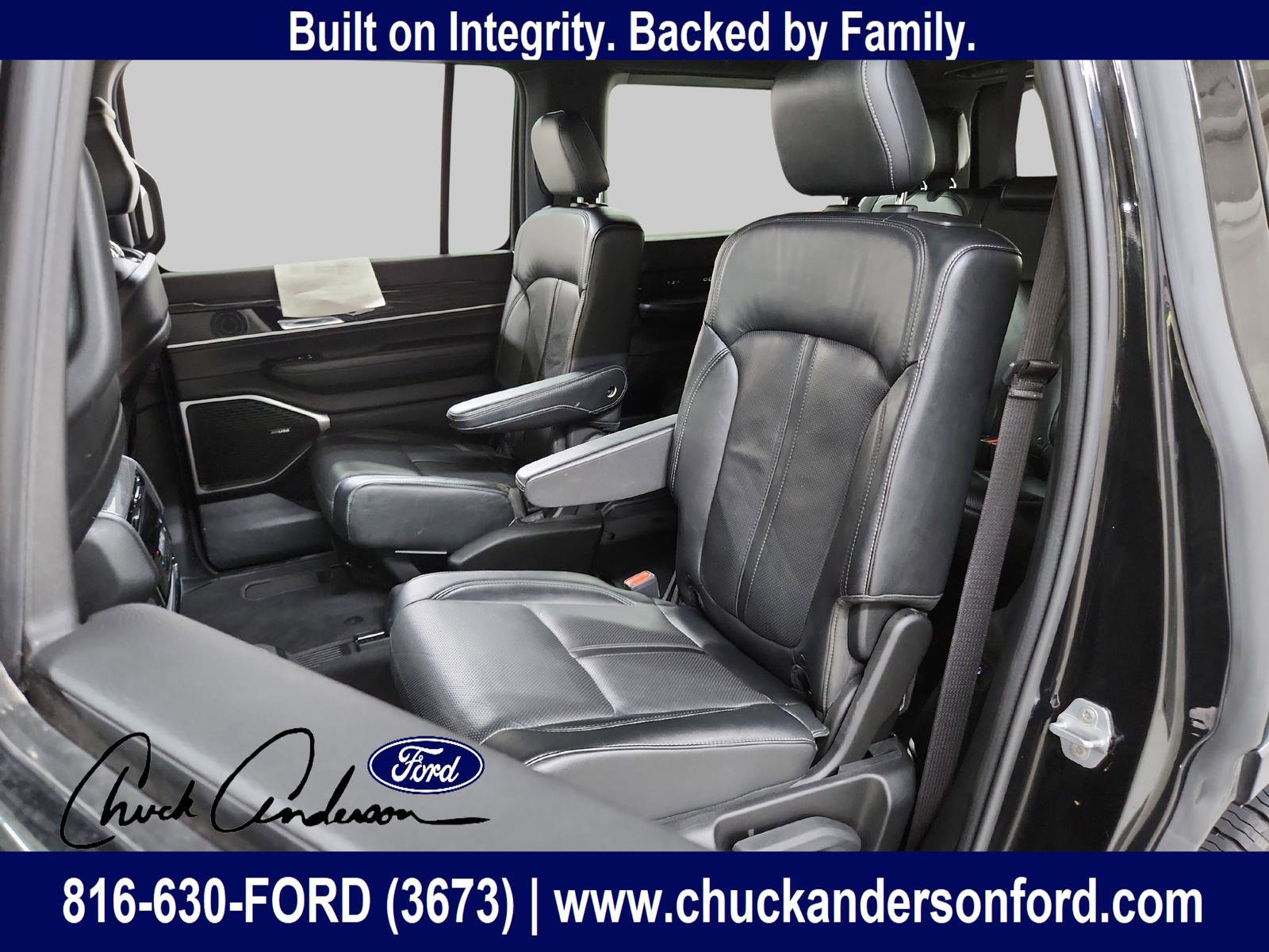 Used 2022 Jeep Wagoneer Series III w/ Flexible Seating Group image 11