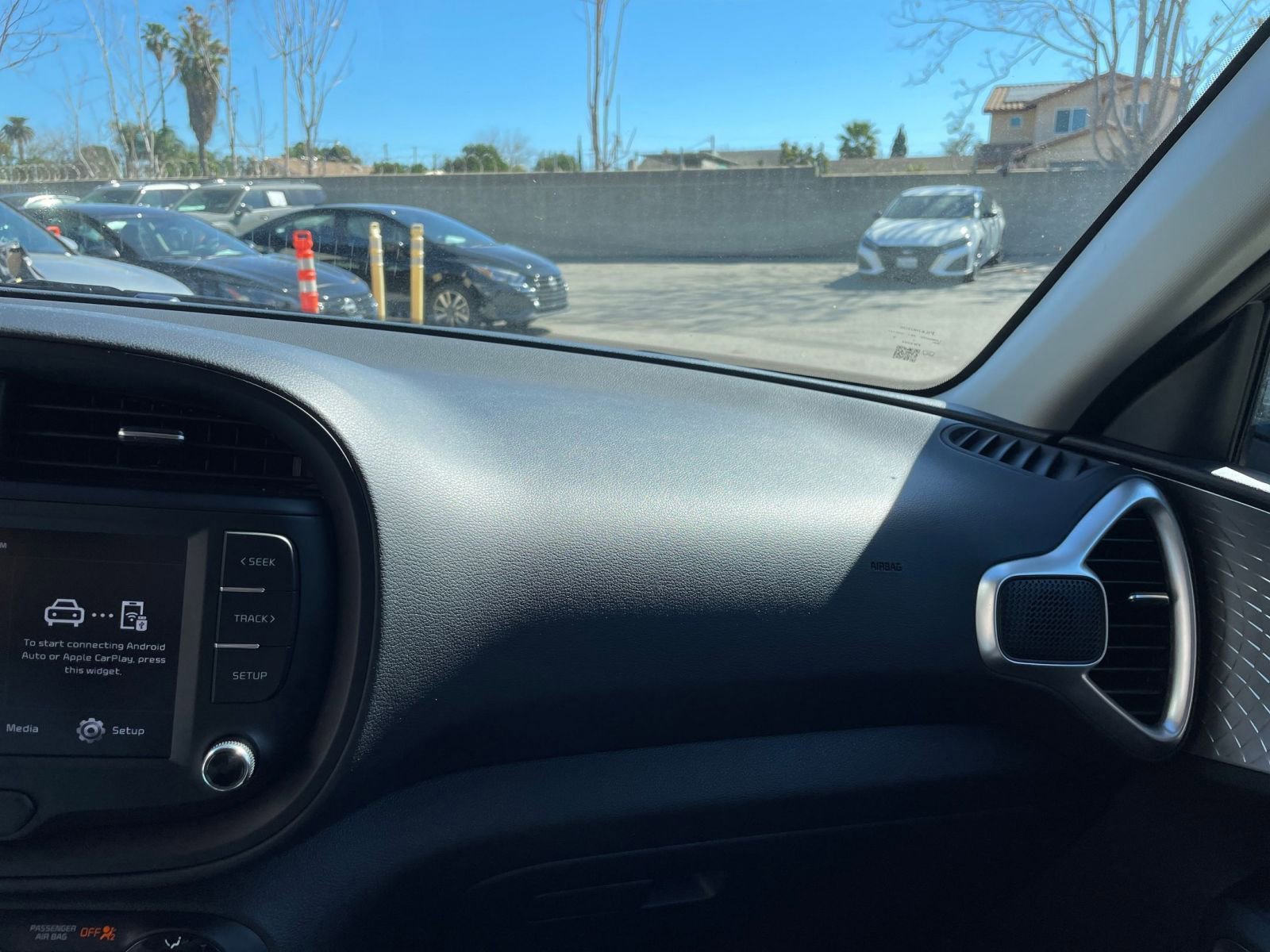 Used 2025 Kia Soul LX w/ LX Technology Package image 39