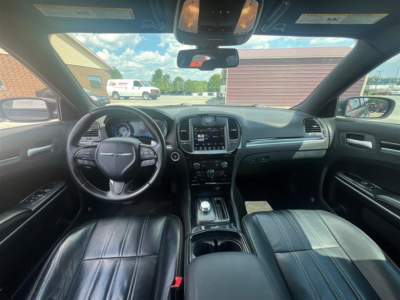 Used 2017 Chrysler 300 S AWD/4WD image 22