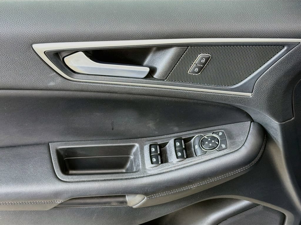 Used 2023 Ford Edge SEL w/ Convenience Package AWD/4WD image 28