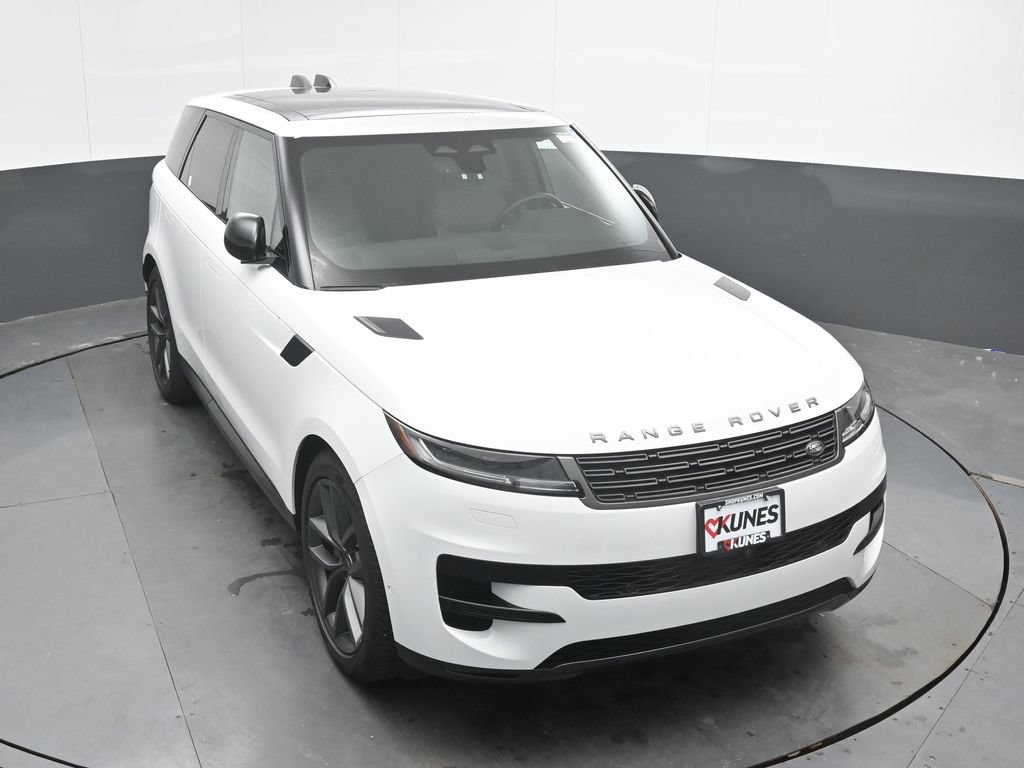 Used 2024 Land Rover Range Rover Sport SE AWD/4WD image 35