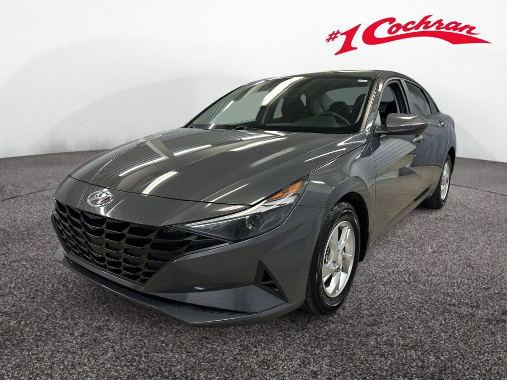 Used 2023 Hyundai Elantra SE image 29