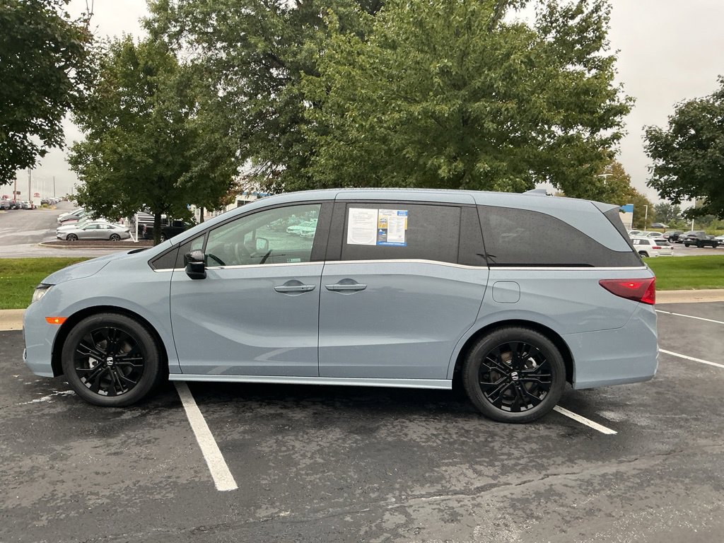 Used 2025 Honda Odyssey Sport-L image 7