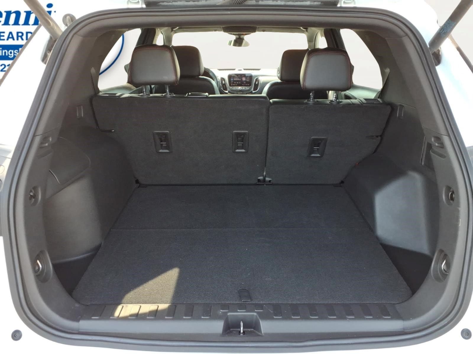 Used 2022 Chevrolet Equinox RS w/ RS Leather Package FWD image 24
