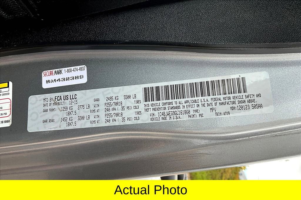 Used 2016 Jeep Wrangler Unlimited Sahara w/ Connectivity Group image 35