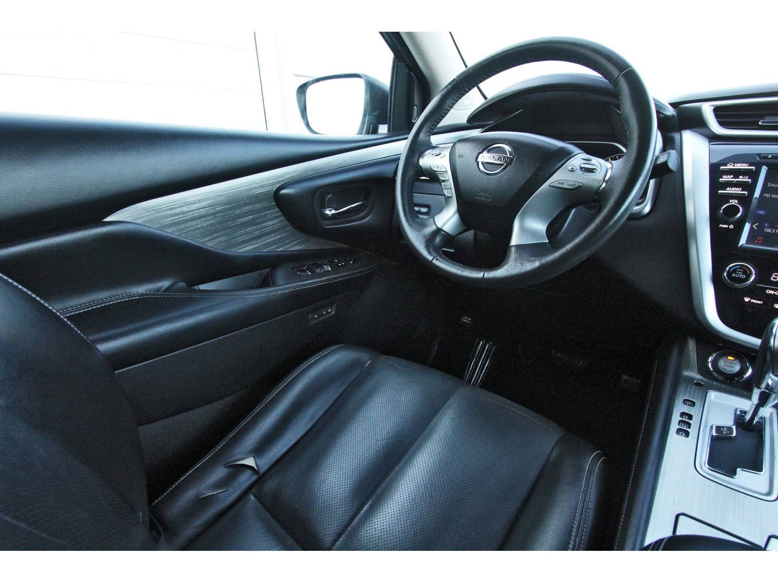 Used 2017 Nissan Murano Platinum w/ Platinum Technology Package image 11