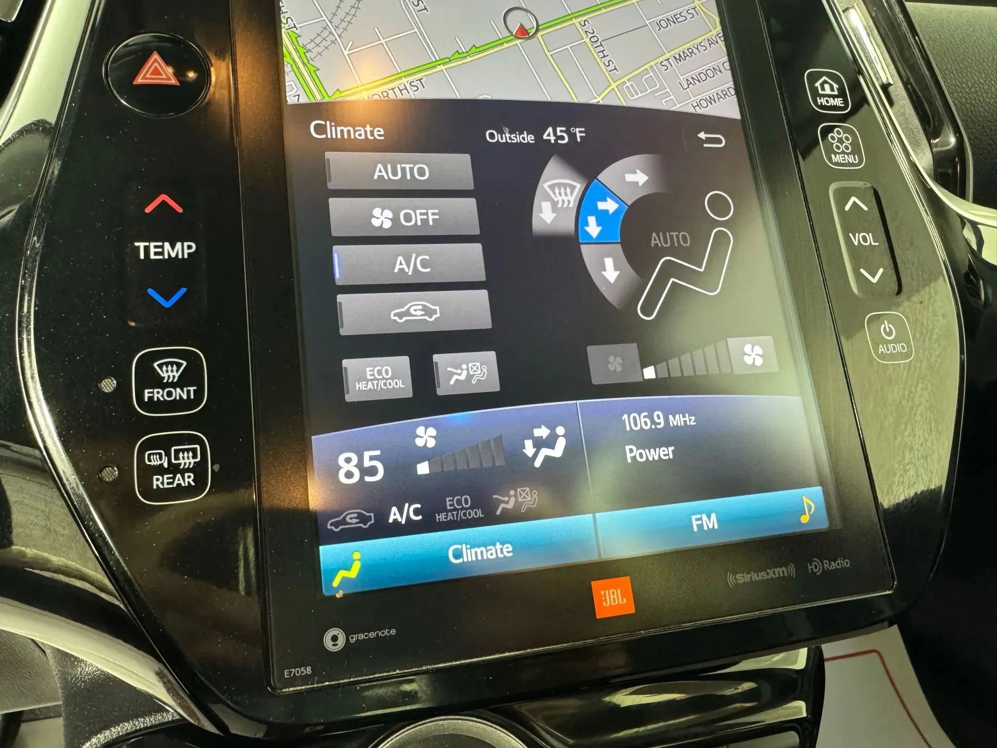 Used 2022 Toyota Prius Prime Limited FWD image 20